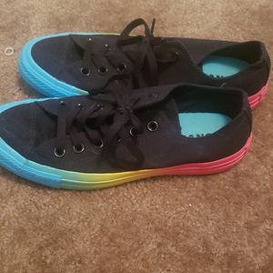 Converse shoes size 9 women